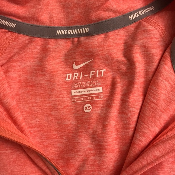 Nike Element Half-Zip Running Top - Picture 2 of 3